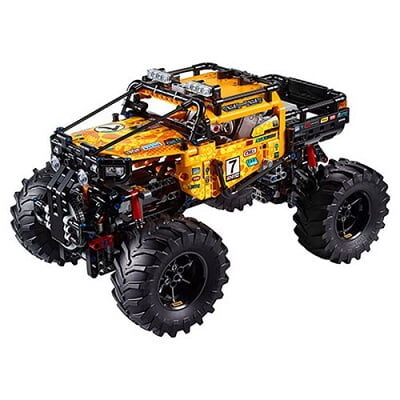 LEGO-Technic-4X4-X-treme-Off-Roader